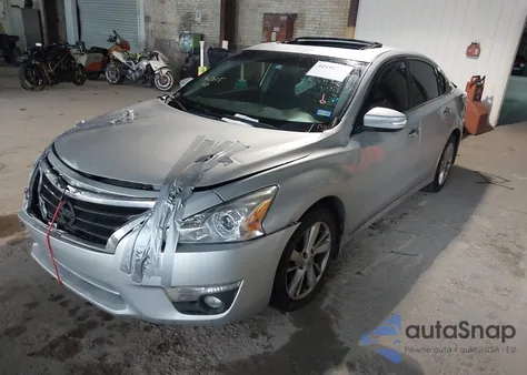 2013 Nissan Altima 2.5 Sv z USA, uszkodzony, nr VIN 1N4AL3AP4DC221779